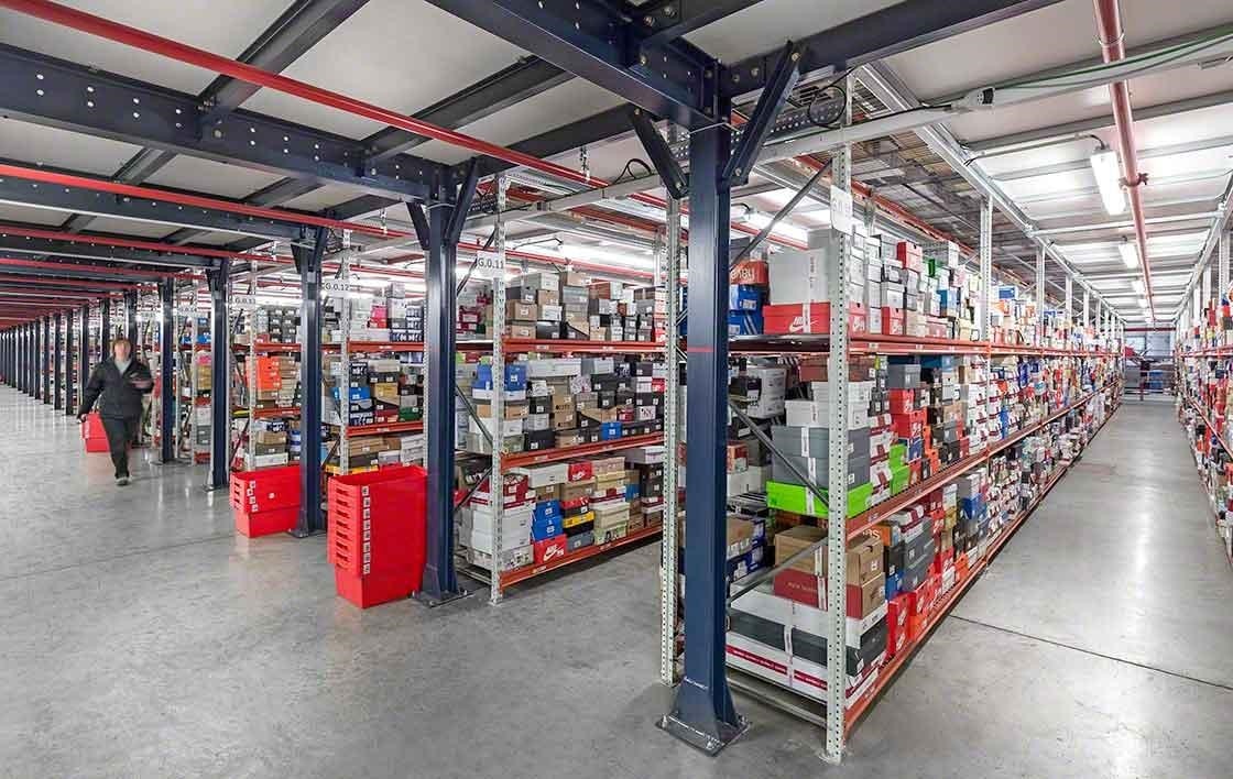 E-commerce logistiek moet een groot aantal artikelnummers kunnen verwerken