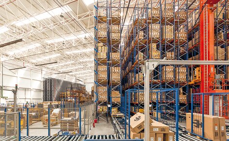 Le fabricant de vélos BH Bikes automatise le stockage des palettes et des caisses dans son nouveau centre logistique de Vitoria