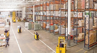 Some of the main warehouse risks are related to the handling of machinery such as this forklift