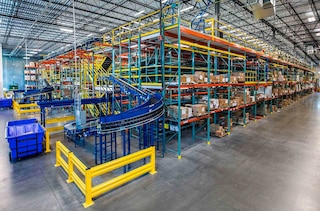 Chaotic storage is a location allocation system that maximizes warehouse capacity Chaotic storage is a location allocation system that maximizes warehouse capacity