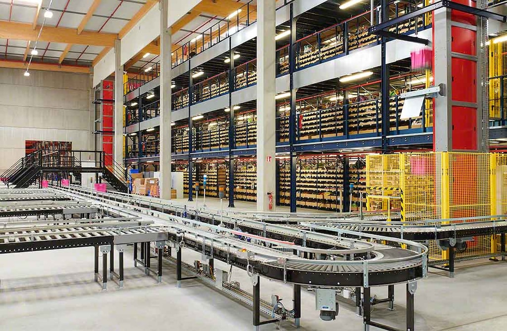 Il est crucial d’optimiser la préparation de commandes afin de mettre en place une stratégie omnicanale dans le secteur du retail Il est crucial d’optimiser la préparation de commandes afin de mettre en place une stratégie omnicanale dans le secteur du retail