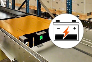 Om de accu op te laden, gaat de 3D shuttle naar een van de oplaadstations