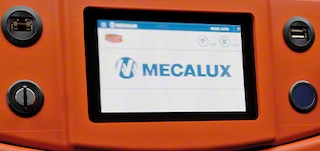 Chaque robot AMR est équipé d’un écran pour consulter l’état du robot et effectuer des opérations de maintenance