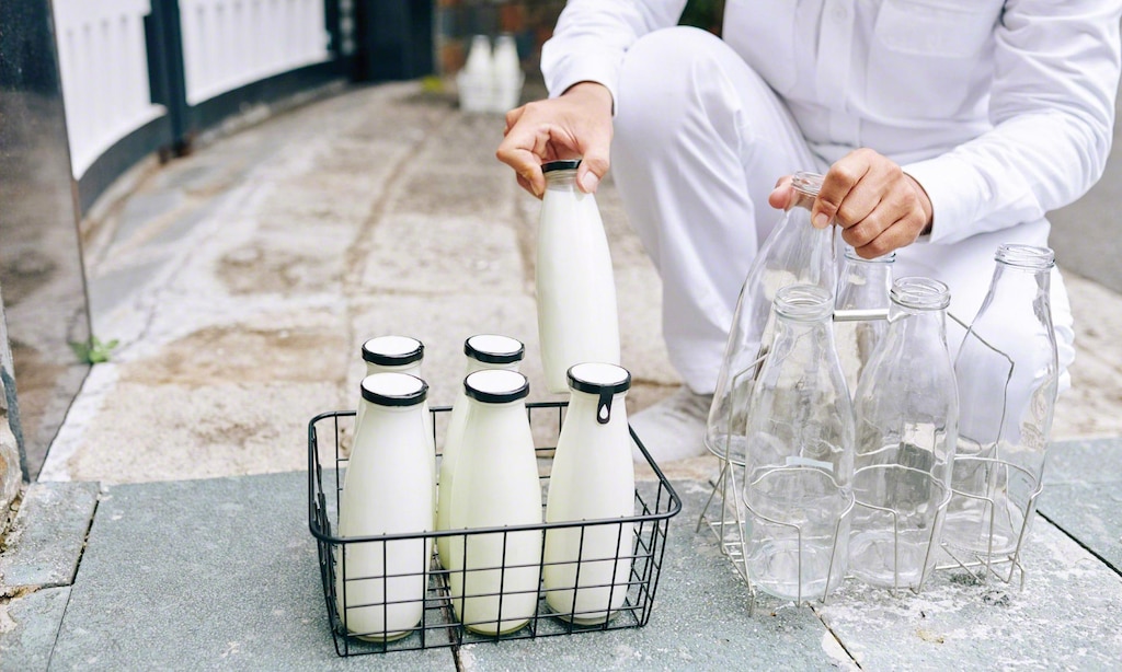 Les emballages jetables sont généralement moins recommandés que les emballages réutilisables