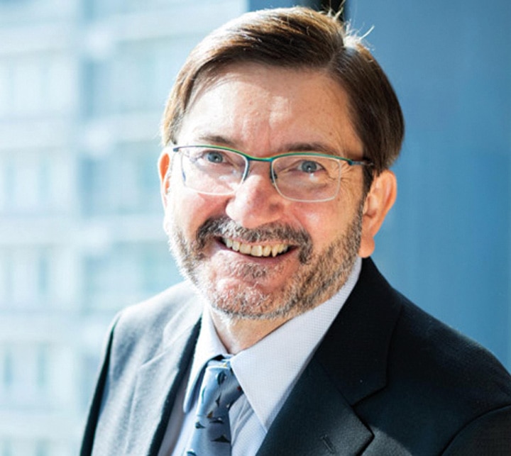 Jorge Calvo, Docteur en sciences économiques et de l’entreprise (UAO CEU), formé à la HBS, au MIT et à l’Esade