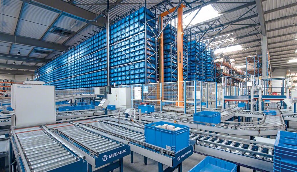 Dankzij automatisering kan de productiviteit in een duurzaam magazijn aanzienlijk worden verhoogd en kunnen de beschikbare middelen worden geoptimaliseerd