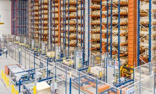 Logistiek PLC: de eerste stap naar de automatisering van magazijnen