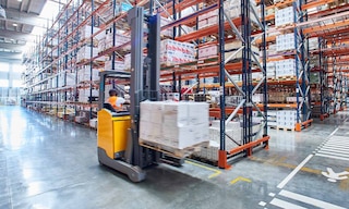 Welke vorkheftruck te kiezen voor uw magazijn Welke vorkheftruck te kiezen voor uw magazijn