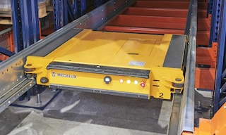 Goya stocke davantage de produits d’Amérique latine dans son entrepôt de Tolède grâce au Pallet Shuttle