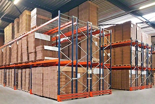 Warehouse pallet racks can be installed in facilities of all sizes