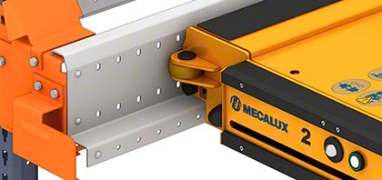 Rails van de Pallet Shuttle stelling