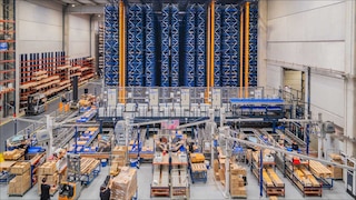 Hispanox pickt dagelijks 1.800 orderregels Hispanox pickt dagelijks 1.800 orderregels